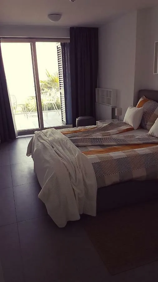 Apartments Villa Kondres Ika Croatia