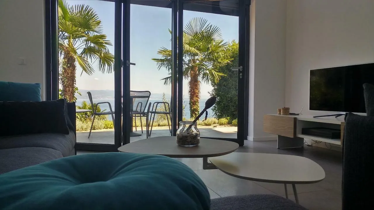 Apartments Villa Kondres Ika 0*,  Croatia